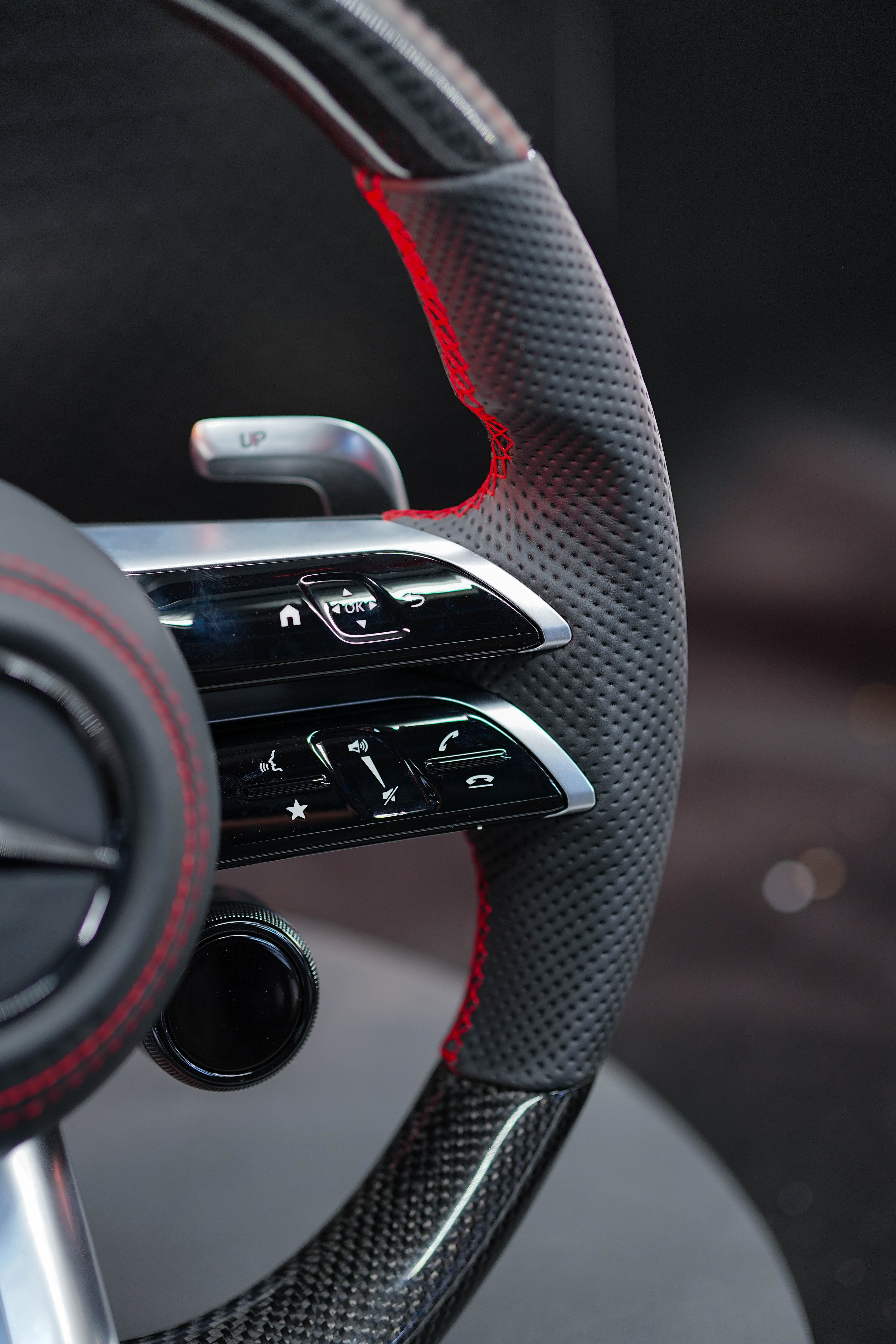 Mercedes Benz Dragonfly AMG Carbon Fiber Steering Wheel Assembly Suitable for GLC260GLB200GLE300S Class Old to New