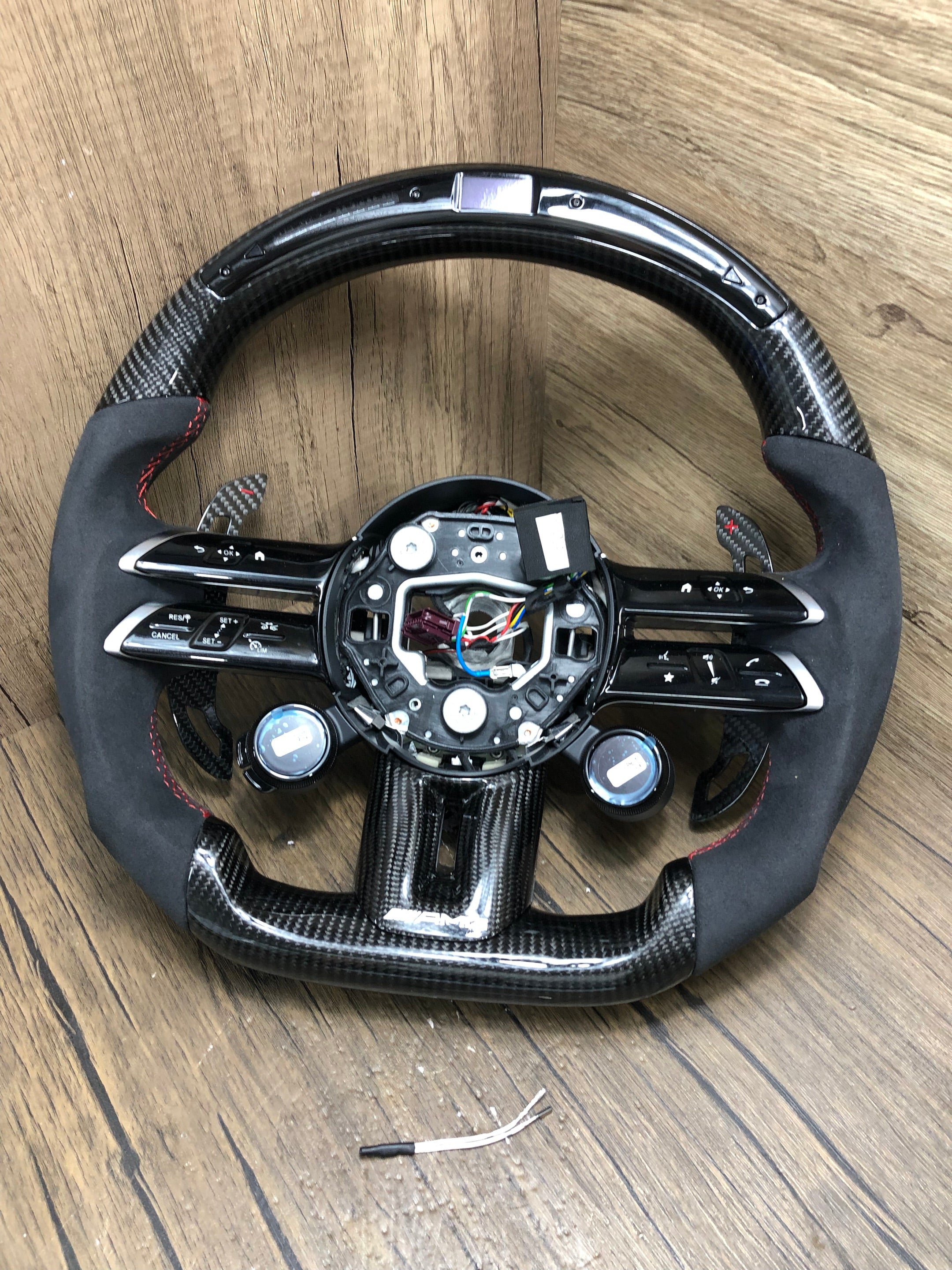 Mercedes Benz Dragonfly AMG Carbon Fiber Steering Wheel Assembly Suitable for GLC260GLB200GLE300S Class Old to New